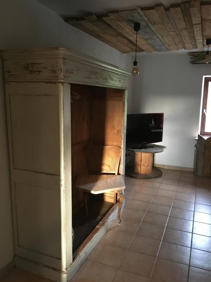 לינה וארוחת בוקר מאלמדי Bois & Repos מראה חיצוני תמונה